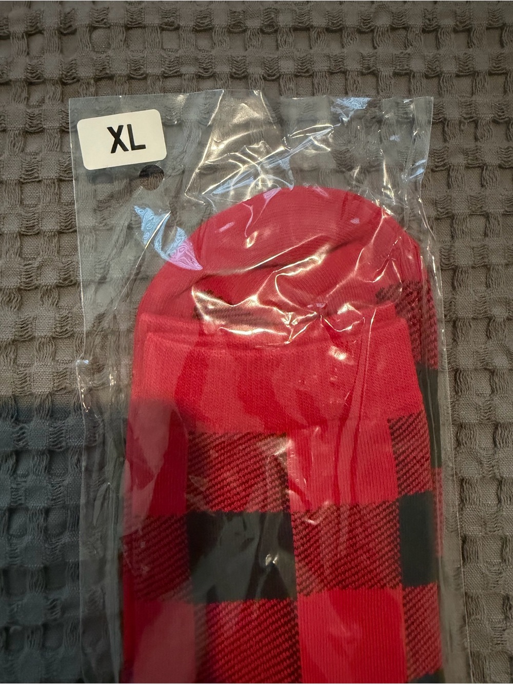 Men’s  Red & Black Plaid Crew Socks Size XL, Full Toe Style